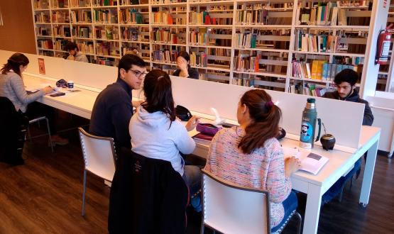 Becas Fondo de Solidaridad - Biblioteca FIC
