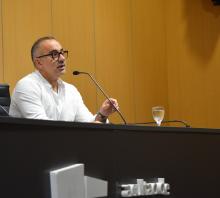 Sesión extraordinaria del Claustro de la FIC y elección del decano Federico Beltramelli. 16/4/2026.